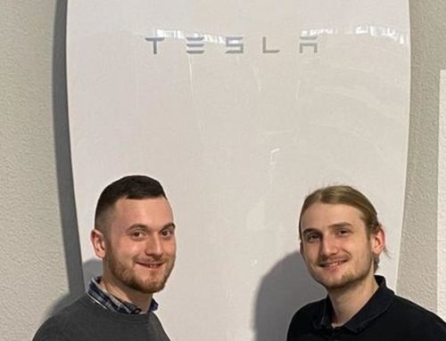 Tesla-Partner
